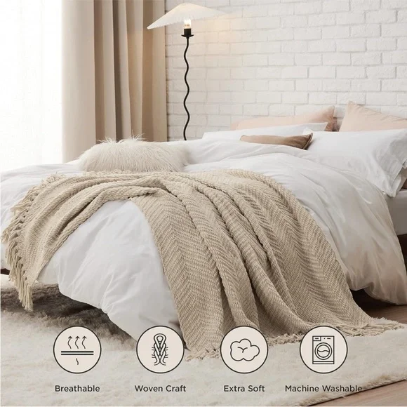 West Elm Oatmeal Light Tan Brown Fringe Chevron Throw Blanket Indoor Luxury Gift - Picture 5 of 13